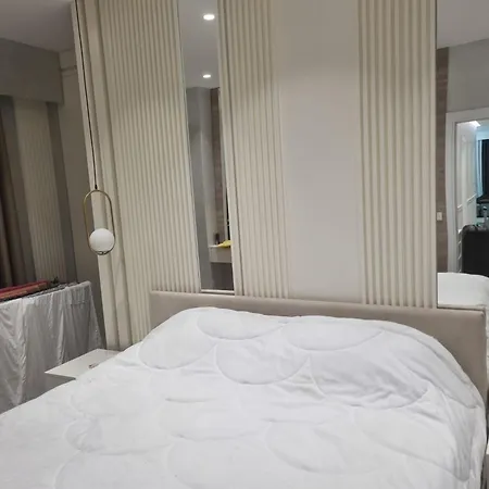 Kodra E Diellit 2 Apartamento Selitë e Vogël