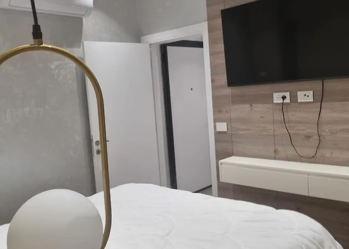 Kodra E Diellit 2 Apartamento Selitë e Vogël